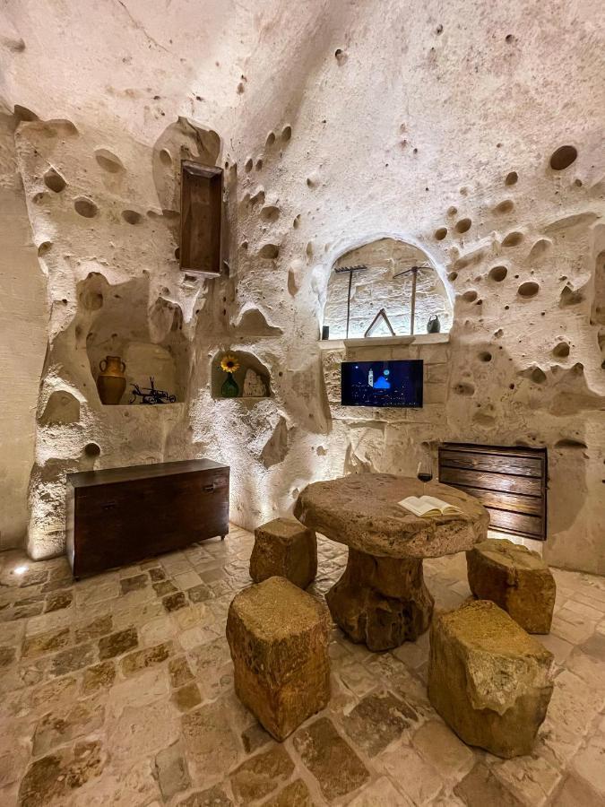 La Suite Nella Roccia Matera Luaran gambar